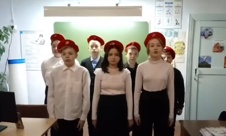 Новогоднее видеопоздравление.